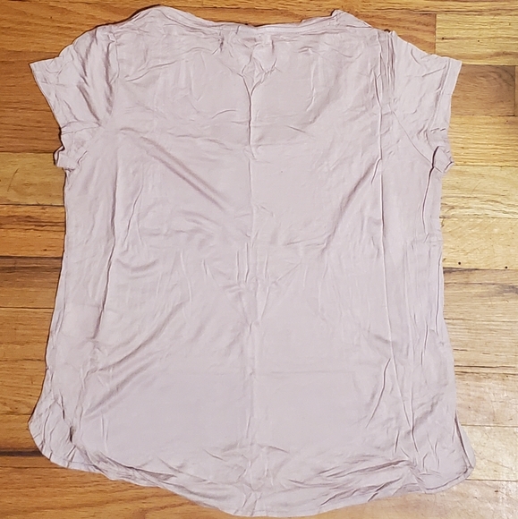 H&M Soft Pink Basic T-Shirt - Picture 2 of 3